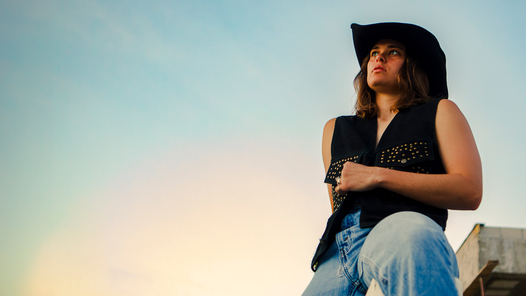 Linee Blu Liney Blu - 'If I Were A Cowboy' Single Premiere